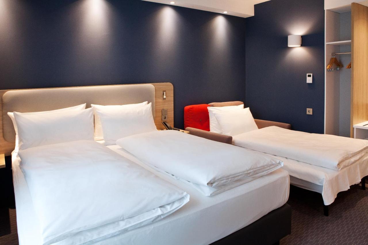 Holiday Inn Express Fuerth By Ihg المظهر الخارجي الصورة