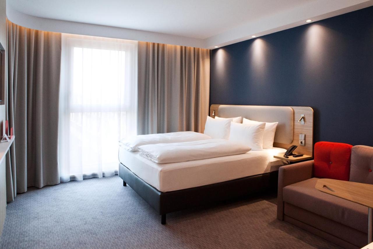 Holiday Inn Express Fuerth By Ihg المظهر الخارجي الصورة