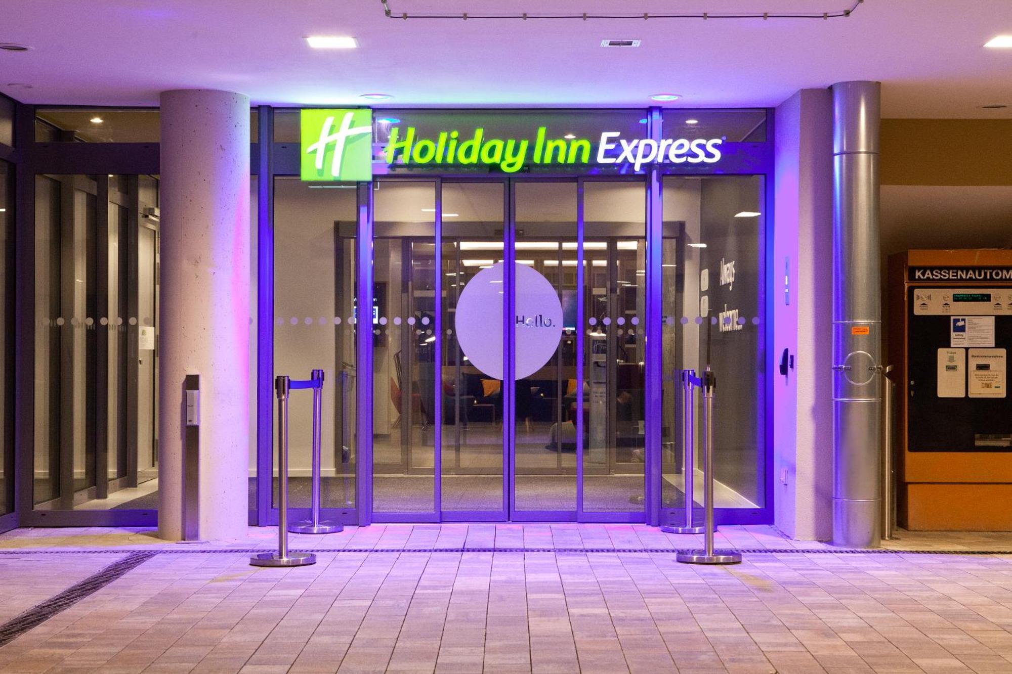 Holiday Inn Express Fuerth By Ihg المظهر الخارجي الصورة